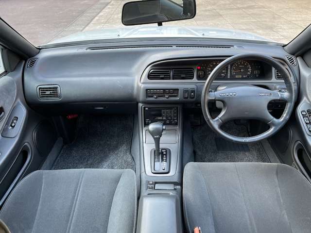 1992 Nissan Cefiro – thumbnail 3