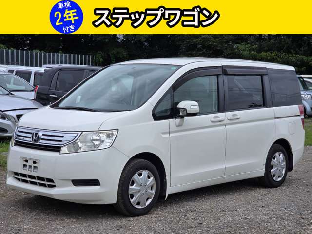 2009 Honda Stepwgn – thumbnail 2