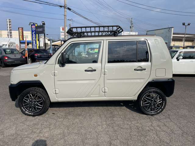 2001 Daihatsu Naked – thumbnail 4