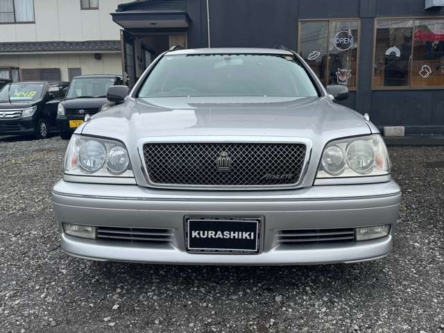 2002 Toyota Crown Estate – thumbnail 3