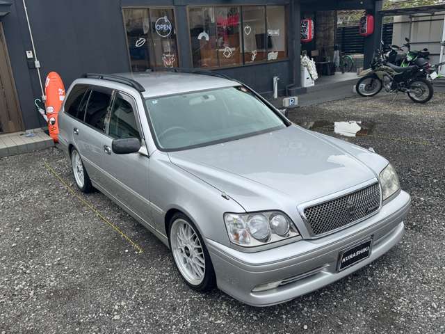 2002 Toyota Crown Estate – thumbnail 4