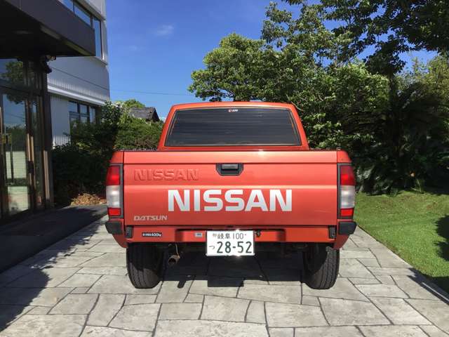 2002 Nissan Datsun – thumbnail 2
