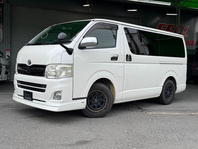 2010 Toyota Hiace
