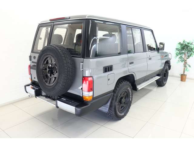 1993 Toyota Land Cruiser Prado – thumbnail 3