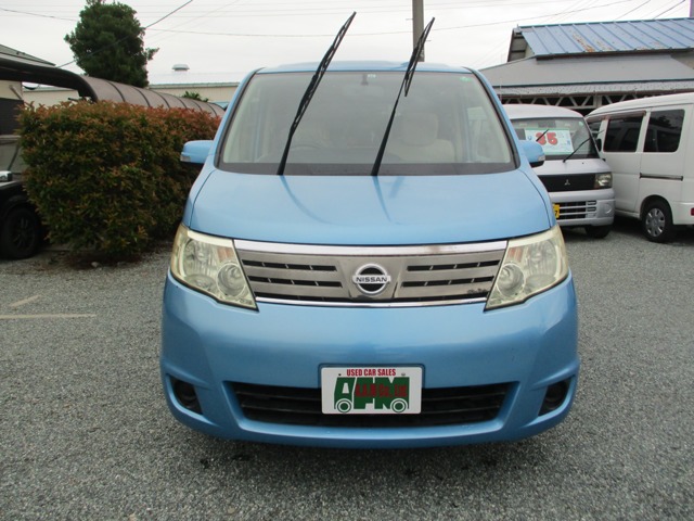 2009 Nissan Serena