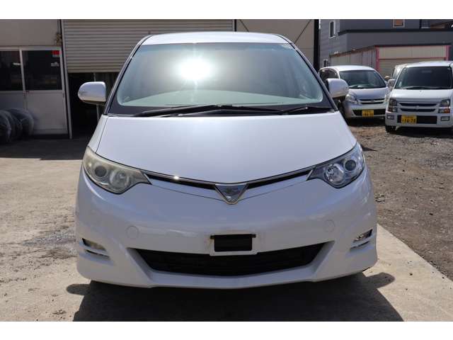 2008 Toyota Estima – thumbnail 2
