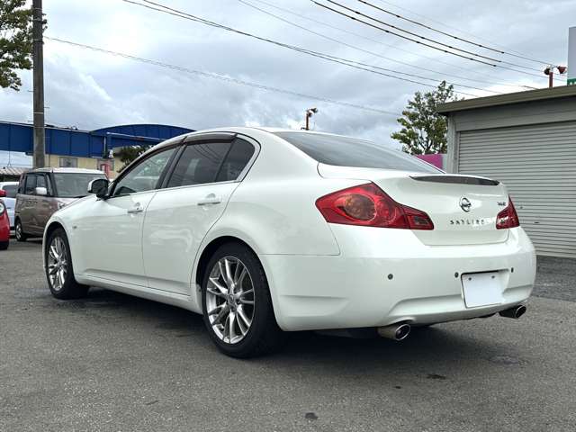 2007 Nissan Skyline – thumbnail 3