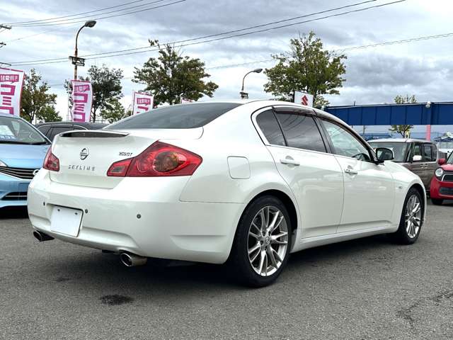 2007 Nissan Skyline – thumbnail 4