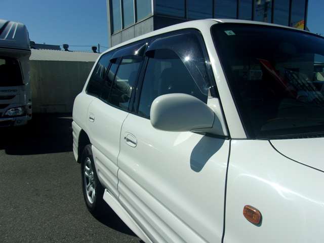 1999 Toyota RAV4 – thumbnail 4