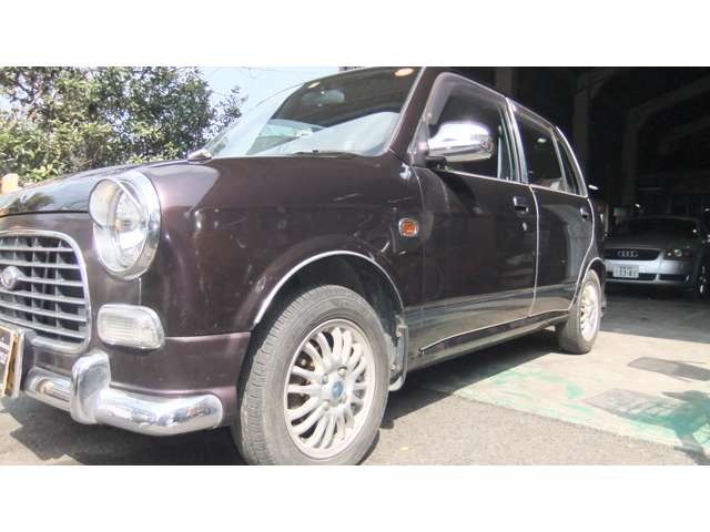 1999 Daihatsu Mira Gino – thumbnail 2