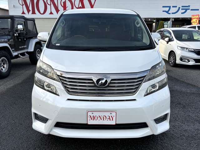 2010 Toyota Vellfire – thumbnail 2