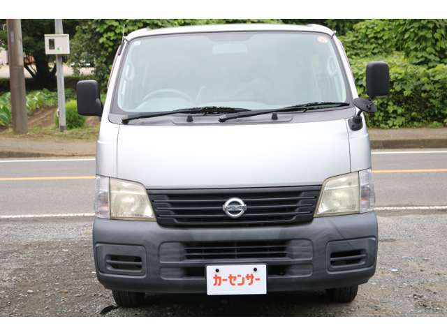2003 Nissan Caravan – thumbnail 3