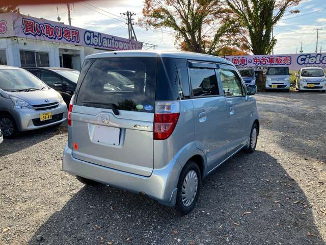 2008 Honda Zest – thumbnail 2