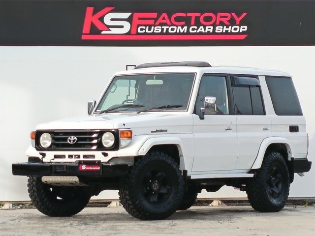 2003 Toyota Land Cruiser 70