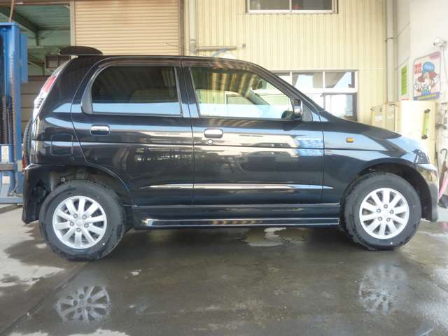 2008 Daihatsu Terios Kid – thumbnail 4