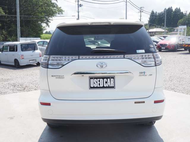 2008 Toyota Estima Hybrid – thumbnail 4