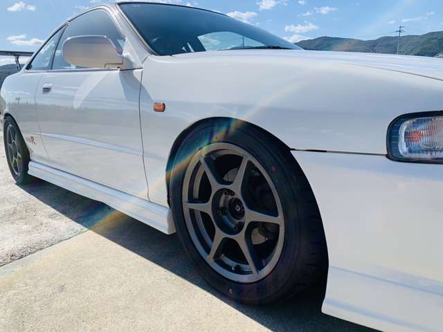 1997 Honda Integra Type R – thumbnail 4