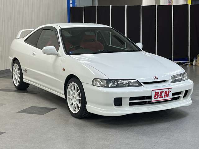 2000 Honda Integra Type R – thumbnail 3