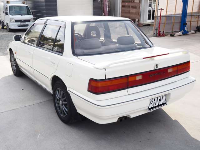 1990 Honda Civic Sedan – thumbnail 4