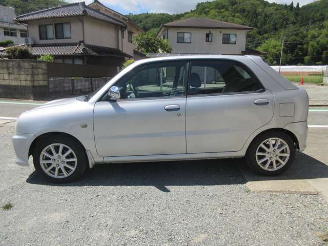 1998 Daihatsu Opti – thumbnail 3