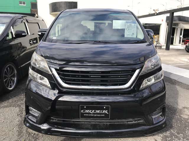 2010 Toyota Vellfire – thumbnail 2