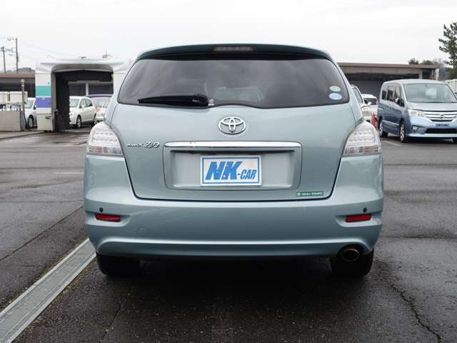 2008 Toyota Mark X Zio – thumbnail 3