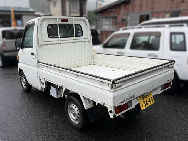 2009 Nissan Clipper Truck – thumbnail 2