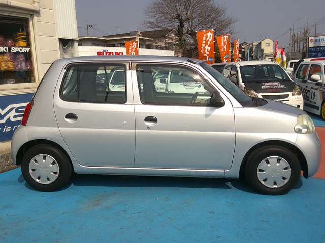 2007 Daihatsu Esse – thumbnail 3