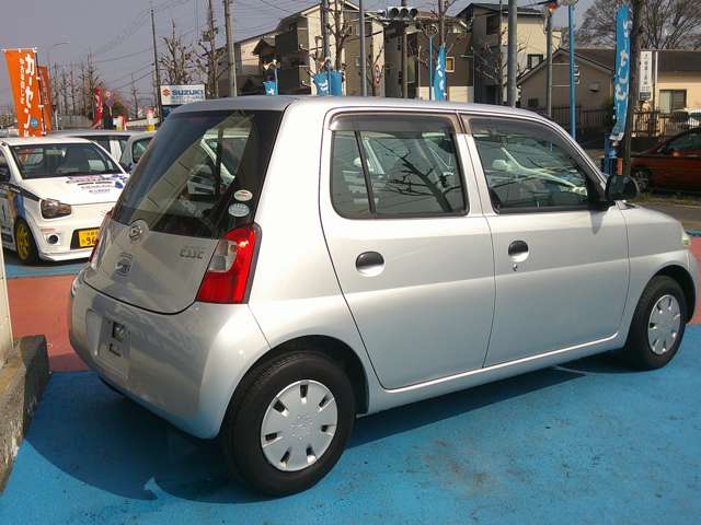 2007 Daihatsu Esse – thumbnail 4