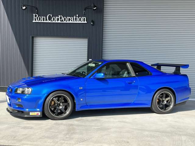 1999 Nissan Skyline GT-R – thumbnail 2