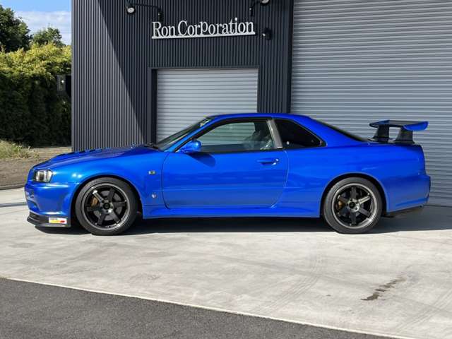 1999 Nissan Skyline GT-R – thumbnail 3