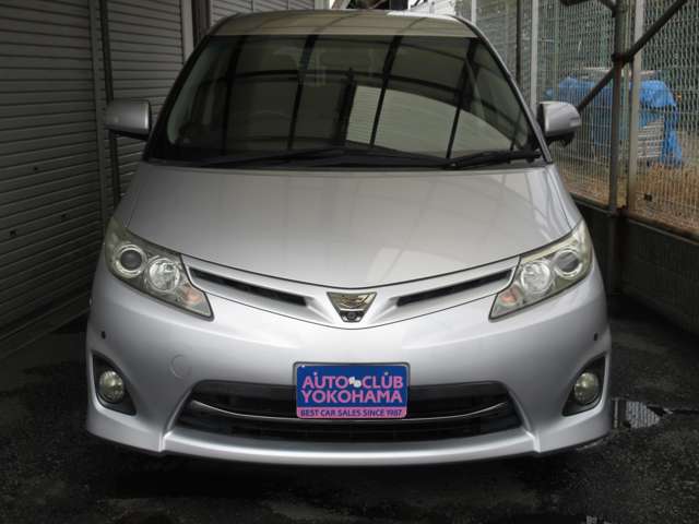 2010 Toyota Estima – thumbnail 3