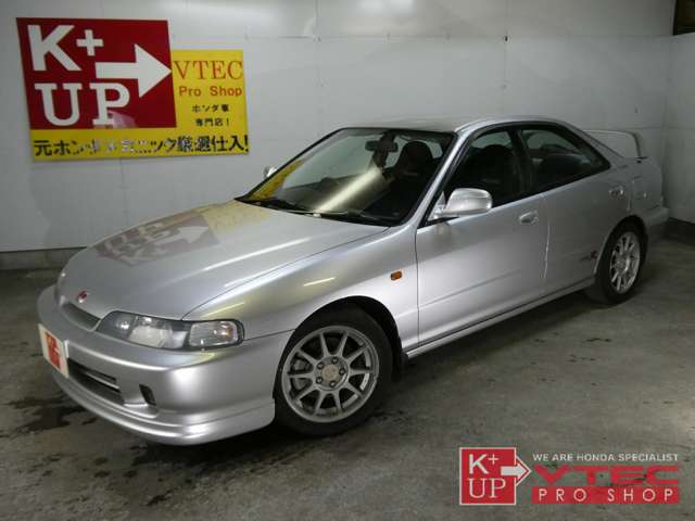 1998 Honda Integra Type R Sedan – thumbnail 2