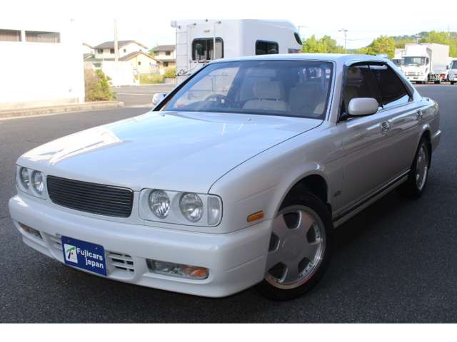 1993 Nissan Cedric – thumbnail 3