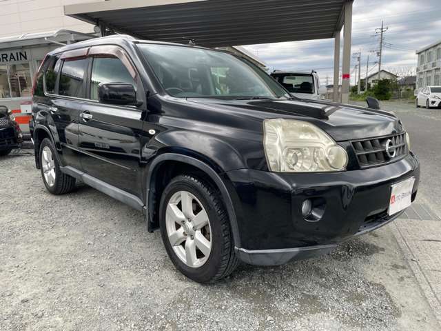 2010 Nissan X-Trail – thumbnail 3