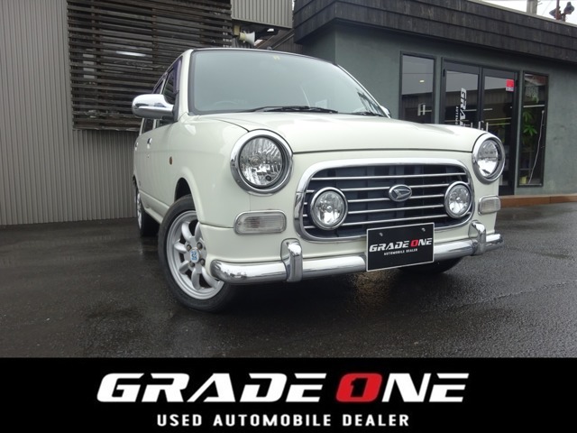 2004 Daihatsu Mira Gino