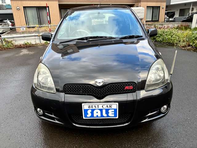 2001 Toyota Vitz – thumbnail 2