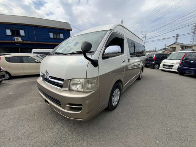 2007 Toyota Hiace – thumbnail 3