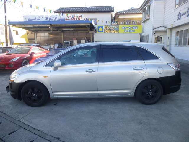 2008 Toyota Mark X Zio – thumbnail 4