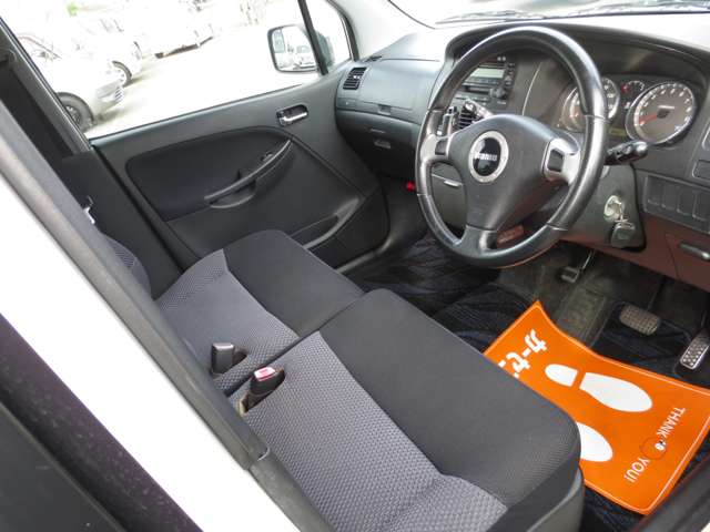 2003 Daihatsu Move – thumbnail 4