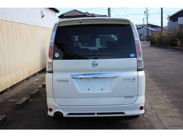 2006 Nissan Serena – thumbnail 3
