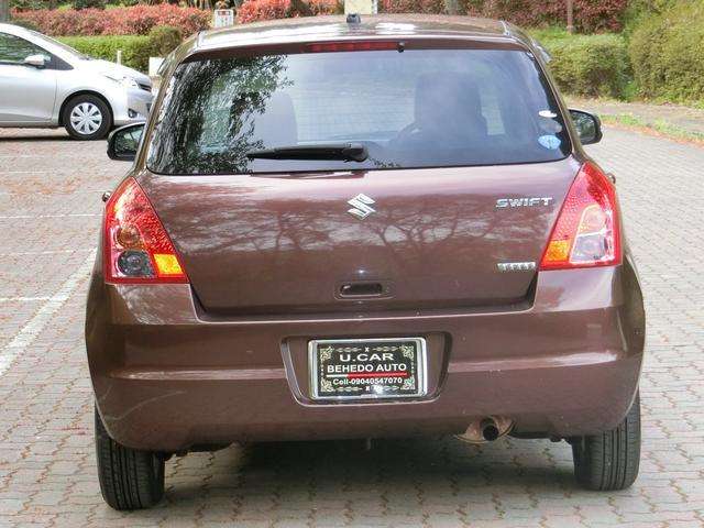 2007 Suzuki Swift – thumbnail 3