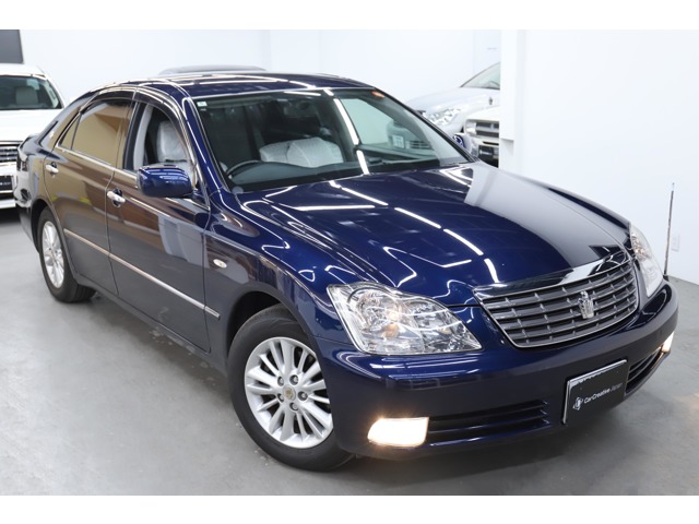 2006 Toyota Crown Royal