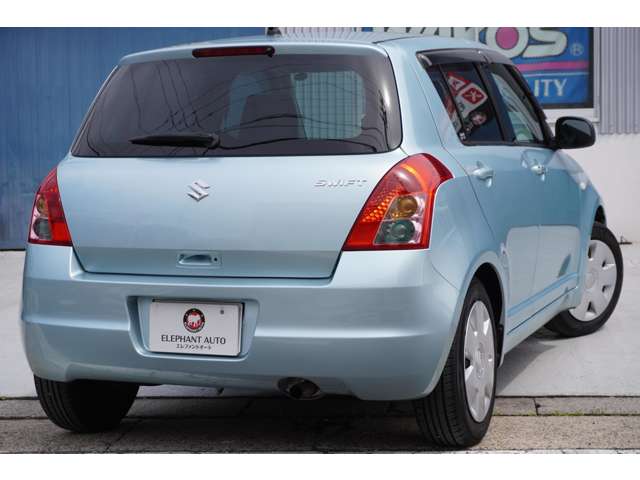 2008 Suzuki Swift – thumbnail 2