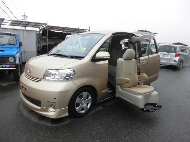 2009 Toyota Porte
