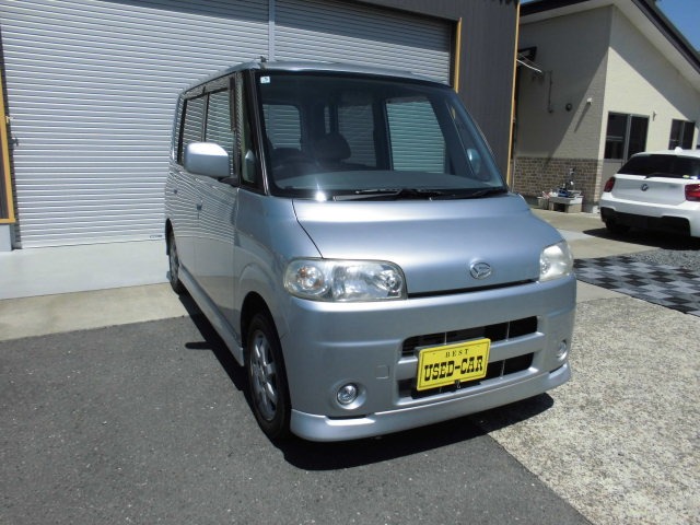 2005 Daihatsu Tanto