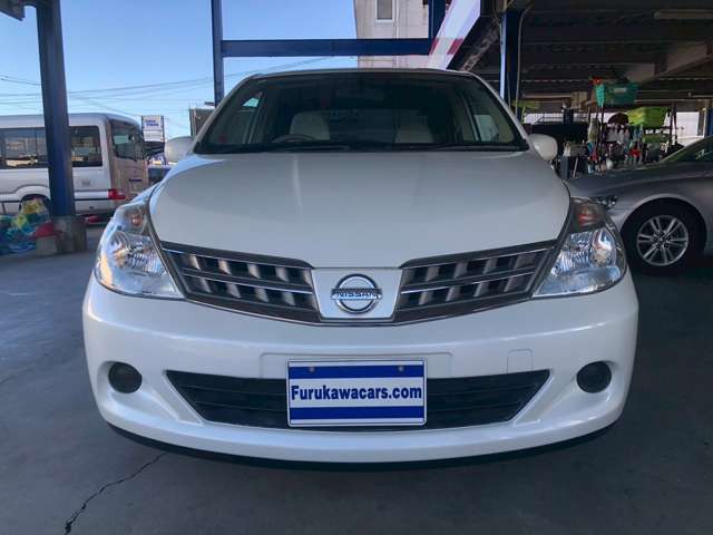 2009 Nissan Tiida Latio – thumbnail 2