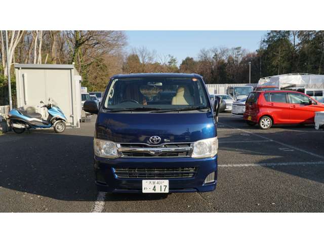 2007 Toyota Hiace – thumbnail 2