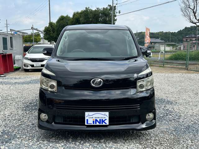 2008 Toyota Voxy – thumbnail 3