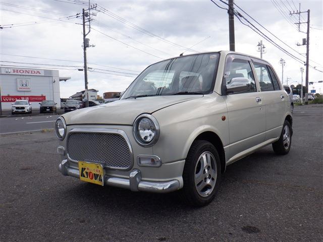 2004 Daihatsu Mira Gino